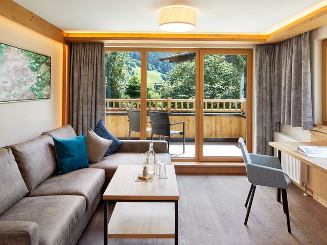 Smaragdhotel Tauernblick