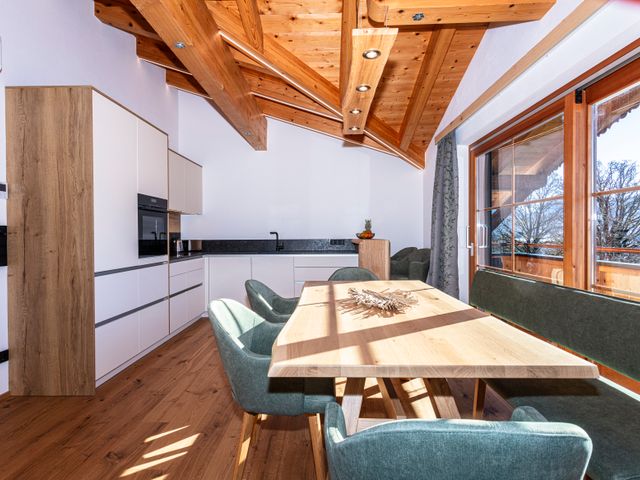 Ferienwohnungen Hausbacher