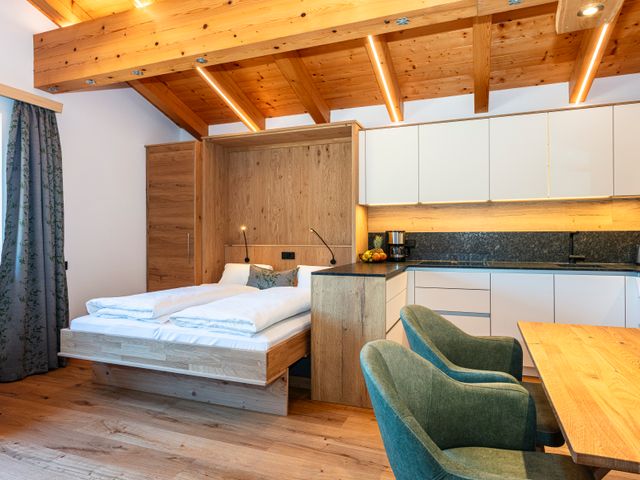 Ferienwohnungen Hausbacher