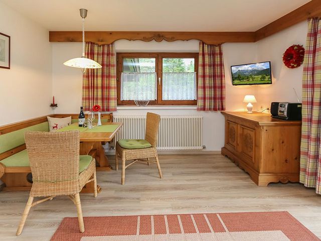 Ferienwohnungen Margit Wurzenrainer