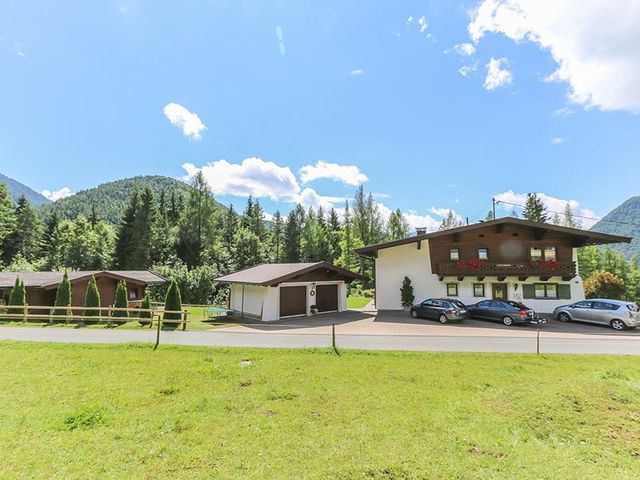 Ferienwohnungen Margit Wurzenrainer