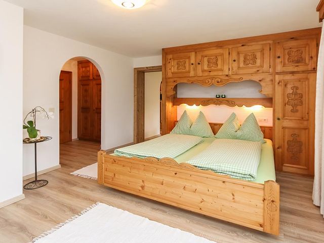 Ferienwohnungen Margit Wurzenrainer