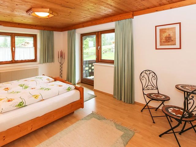 Ferienwohnungen Margit Wurzenrainer