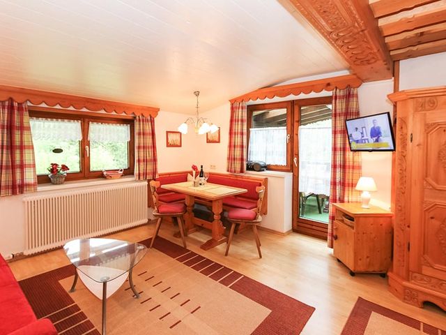 Ferienwohnungen Margit Wurzenrainer